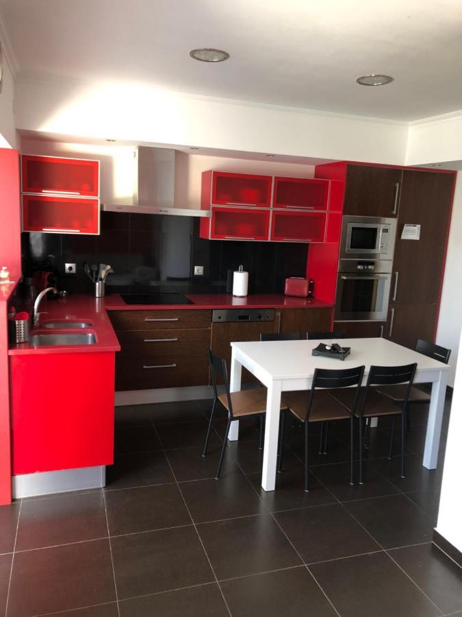 Appartement jusqu'à 6 personnes sur la presqu'île de Peniche surf Portugal Exterior foto